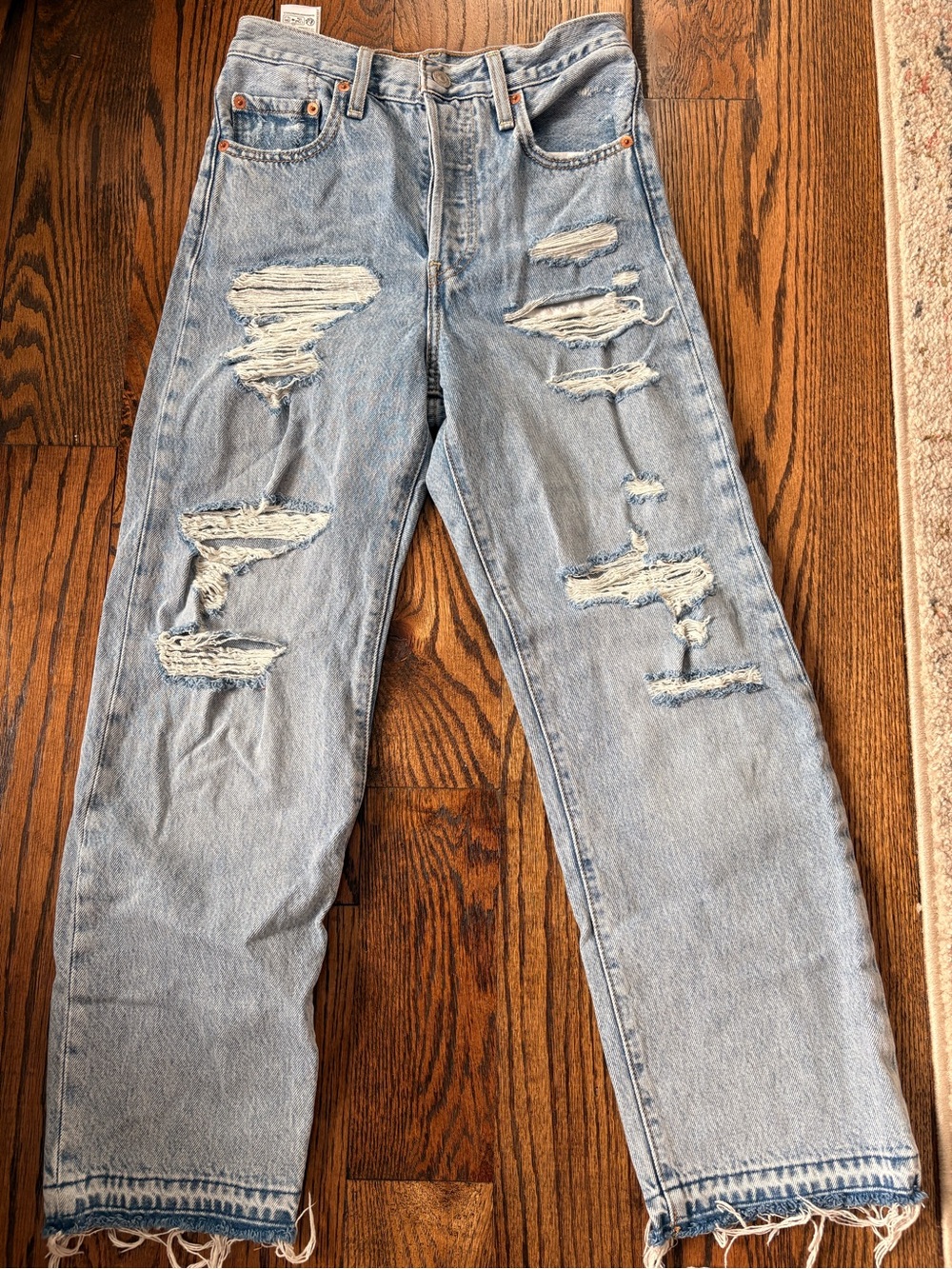Levi’s Ribcage Straight Ankle Jeans